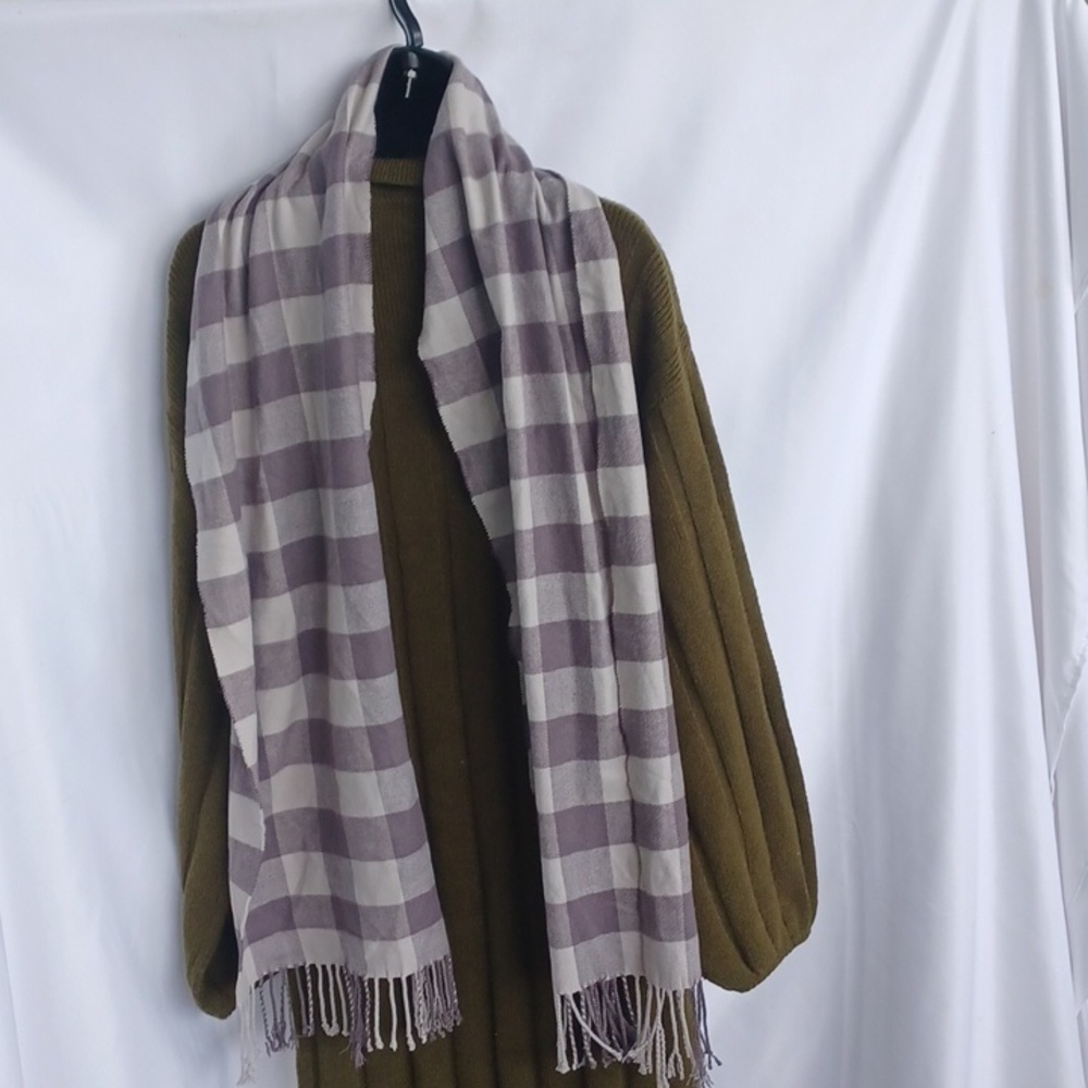Italy Design Cashmere Gray Plaid Fringe Scarf